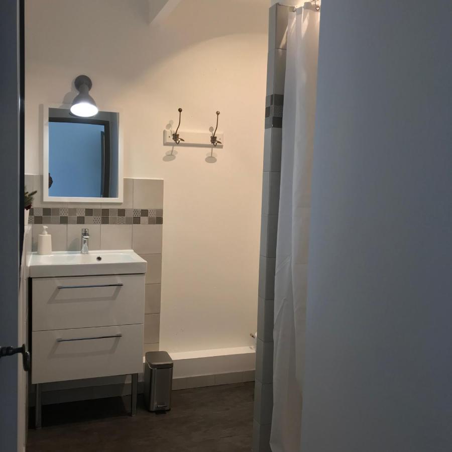 Chambres D'Hotes Et Gites Le Mas Mellou Orange  Exteriör bild