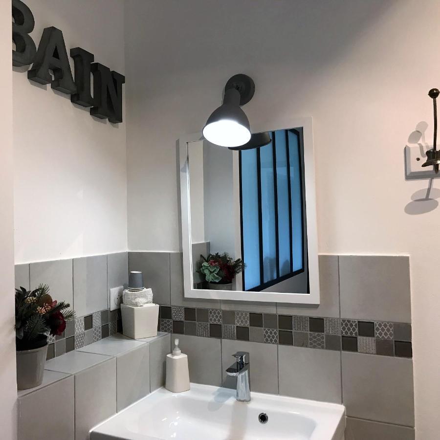 Chambres D'Hotes Et Gites Le Mas Mellou Orange  Exteriör bild