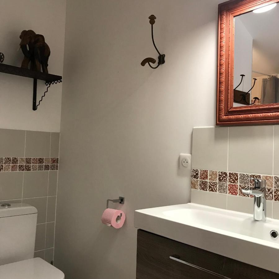 Chambres D'Hotes Et Gites Le Mas Mellou Orange  Exteriör bild